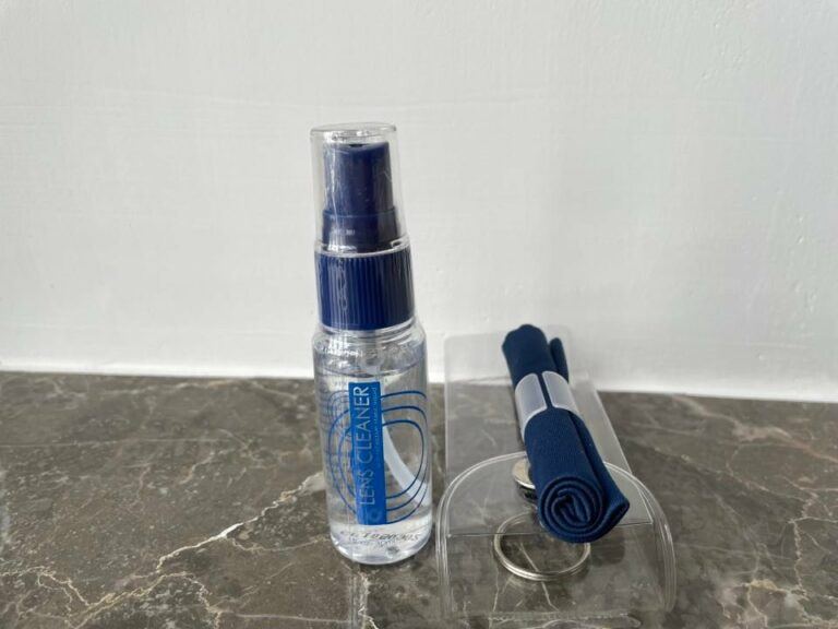 Ways How To Clean Lens of Camera/Mirrorless Cameras